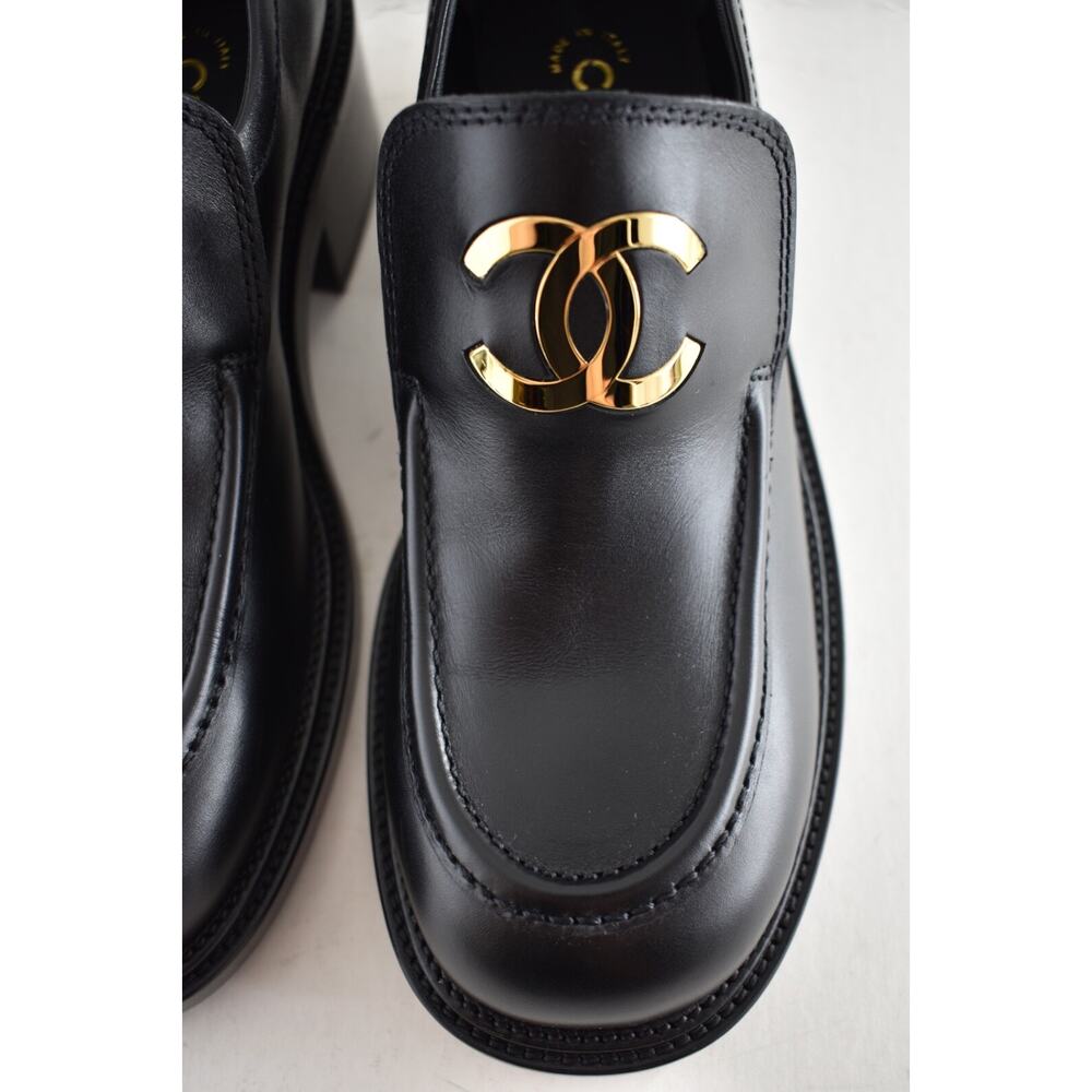 Chanel 55mm Black Calfskin Leather CC Gold Logo Block Heel Platform Loafer 39 - Picture 11 of 16